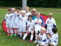 Mannschaft-mit-Trainer-02.jpg
