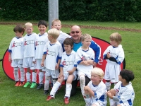 Mannschaft-mit-Trainer-04.jpg